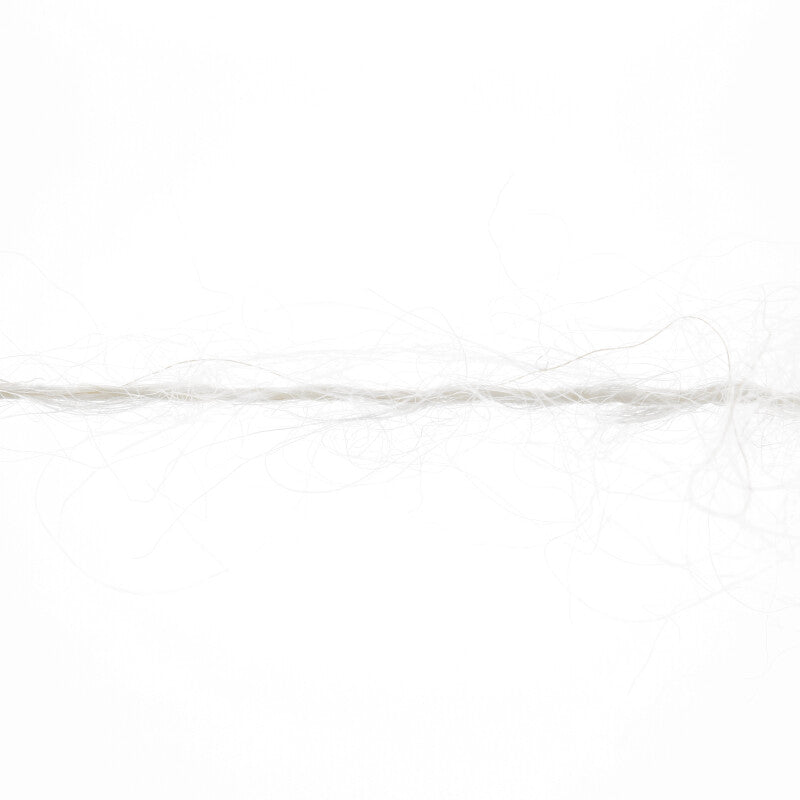 Lang Yarns Suri Alpaca – 25g / 100m – Offwhite (0094) – yarn texture