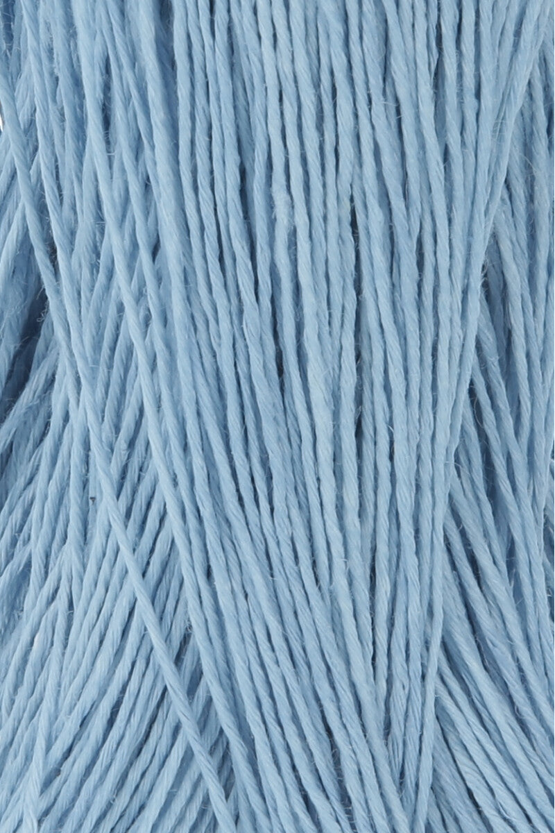 Lang Yarns Crealino – 50g / 165m – Light Blue (0020) – detail