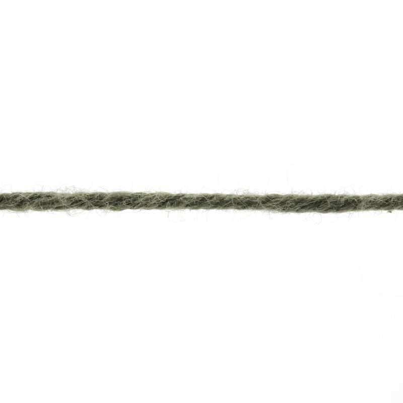 Lang Yarns Oceania – 50g / 140m – Dark Olive (0098) – yarn texture