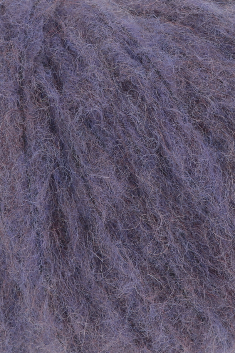 Lang Yarns Baby Lama – 50g / 120m – Purple (0090) – detail