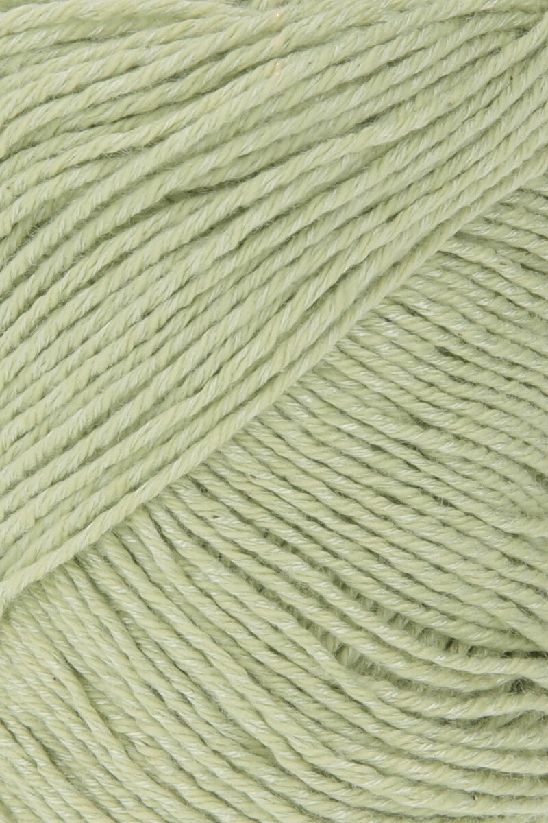 Lang Yarns Sweet – 50g / 135m – Pistachio (0116) – detail