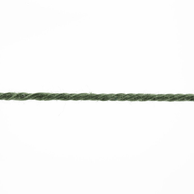 Lang Yarns Quattro – 50g / 120m – Olive (0097) – yarn texture