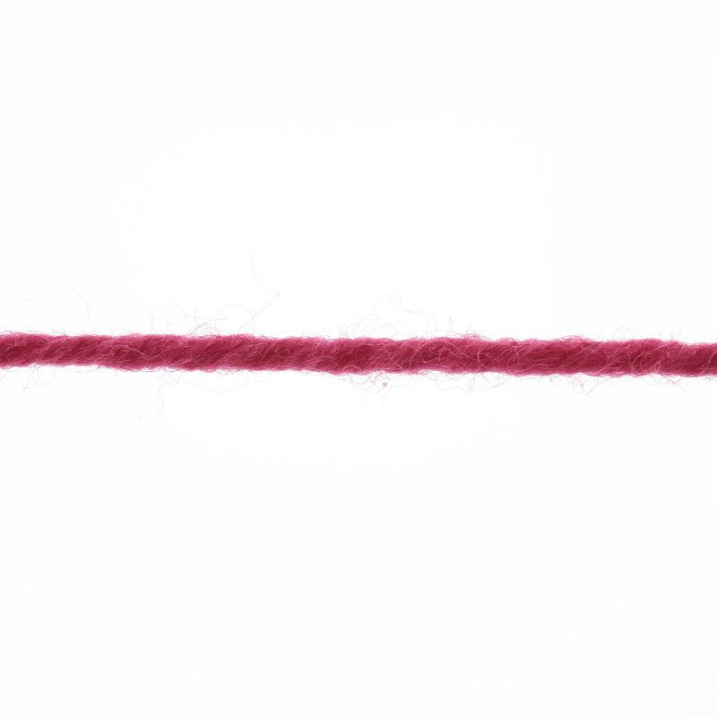 Lang Yarns Merino 150 Yarn, 150m / 50g – Burgundy (0162), yarn strand