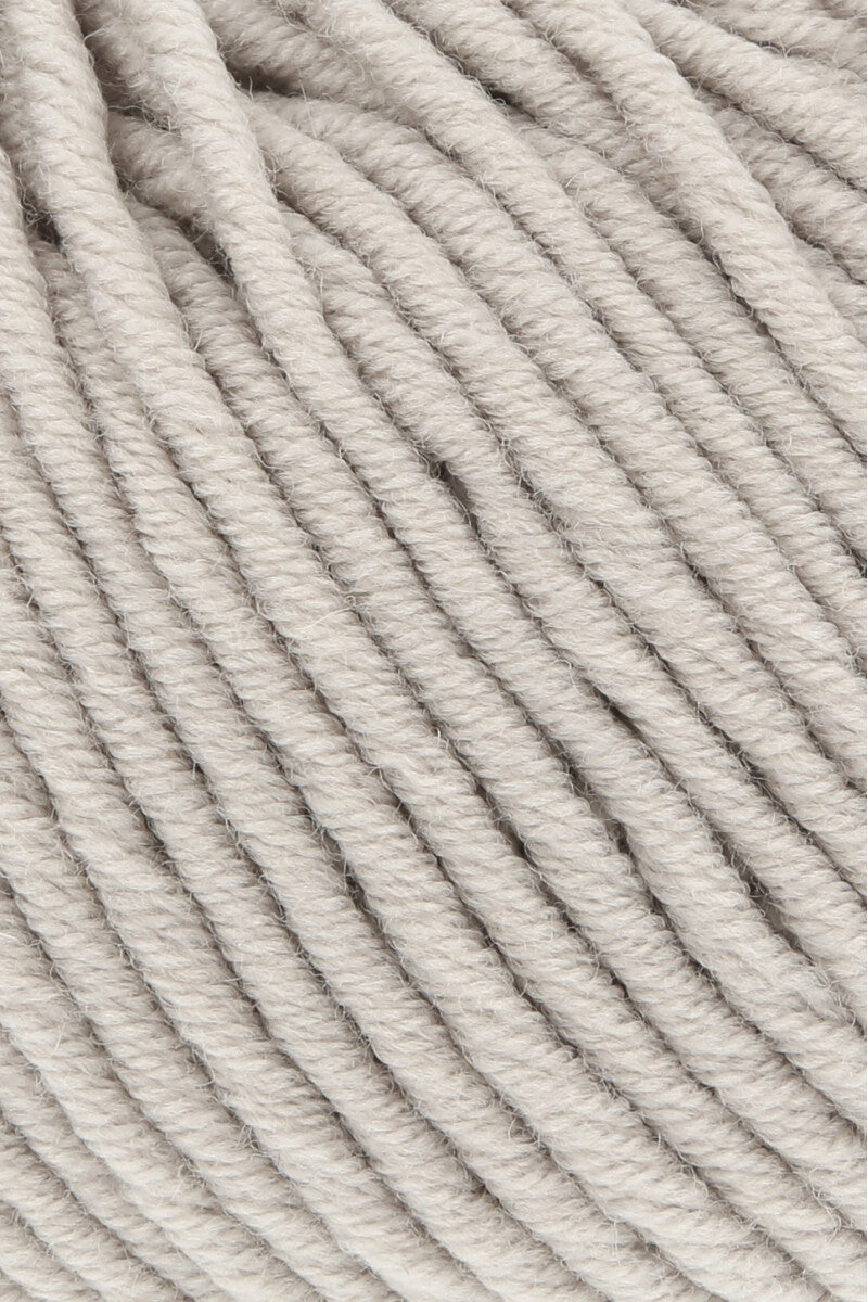 Lang Yarns Merino 70 – 50g / 70m – Sand (0096) – detail