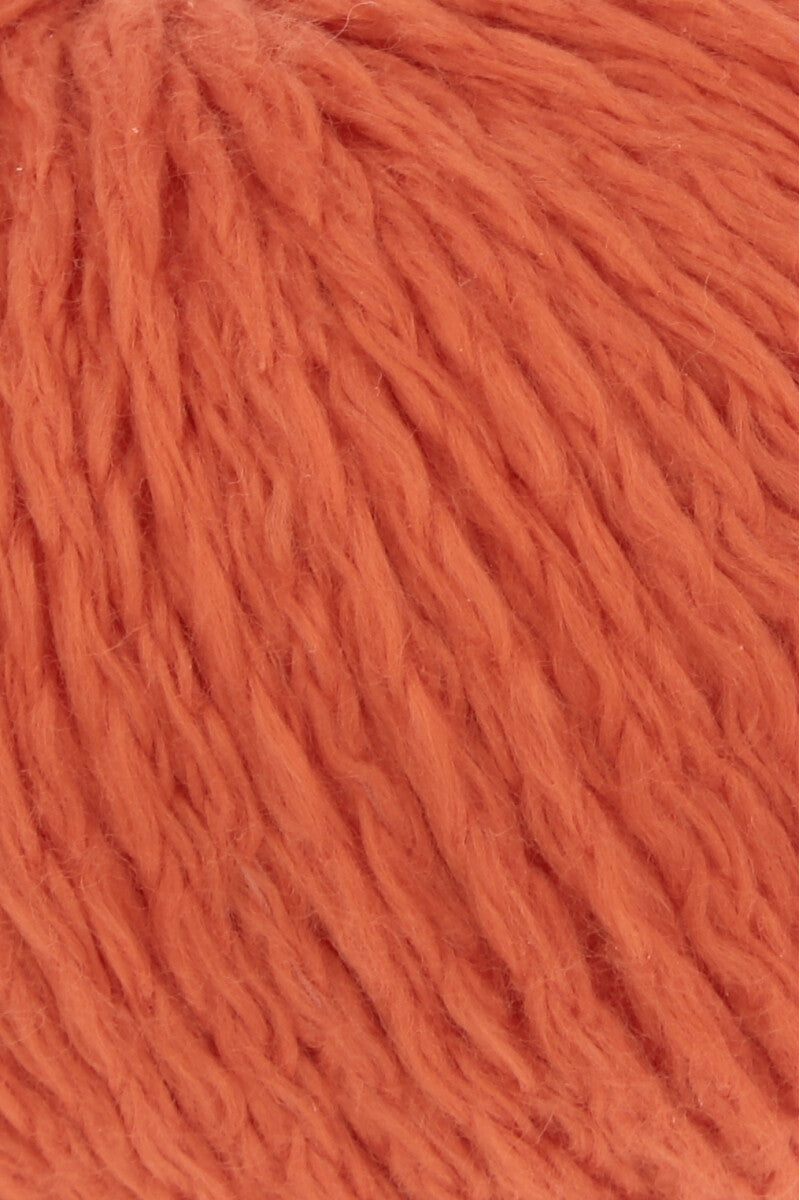 Lang Yarns Amira – 50g / 100m – Tomato (0061) – detail