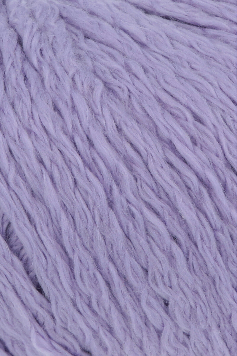 Lang Yarns Amira – 50g / 100m – Lilac (0107) – detail