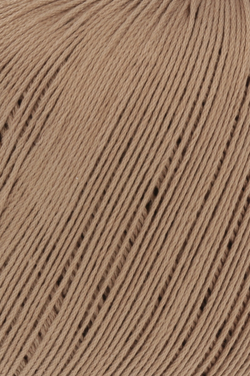 Lang Yarns Marisa – 100% Egyptian cotton yarn, 50g/210m – Camel (0095) – detail
