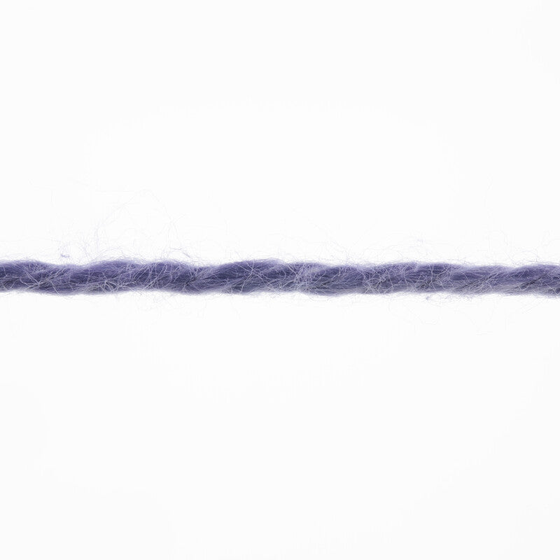 Lang Yarns Tissa Color – 50g / 80m – Light Blue (0220) – yarn texture