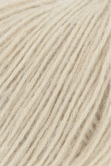 Lang Yarns Regina – 50g / 175m – Beige (0026) – detail