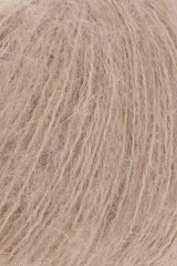 Lang Yarns Zen – 25g / 200m – Camel (0039) – detail