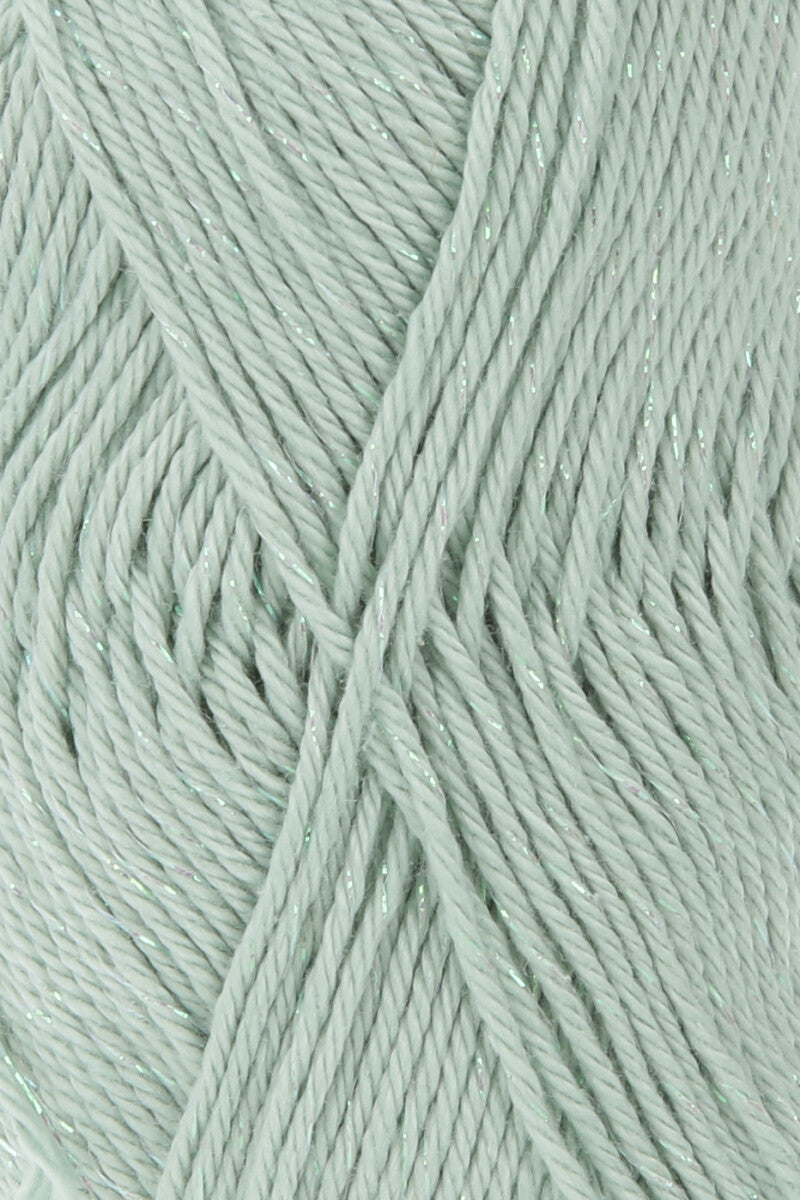 Lang Yarns Quattro Lamé – 50g / 120m – Ivy (0093) – detail