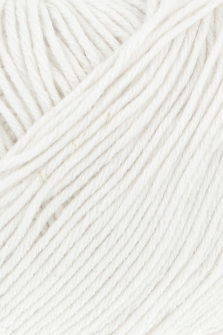 Lang Yarns Oceania – 50g / 140m – White (0001) – detail