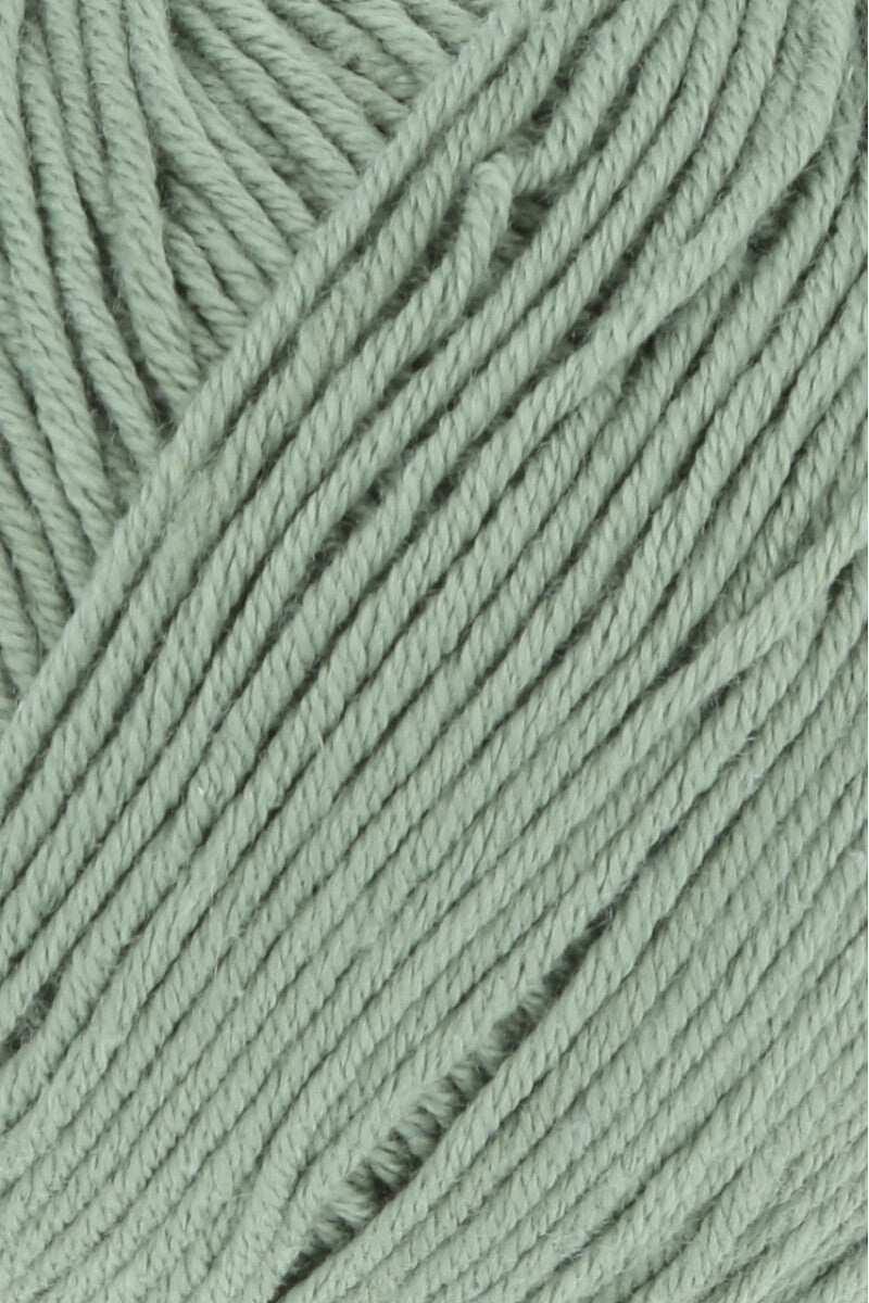 Lang Yarns Oceania – 50g / 140m – Sage (0092) – detail