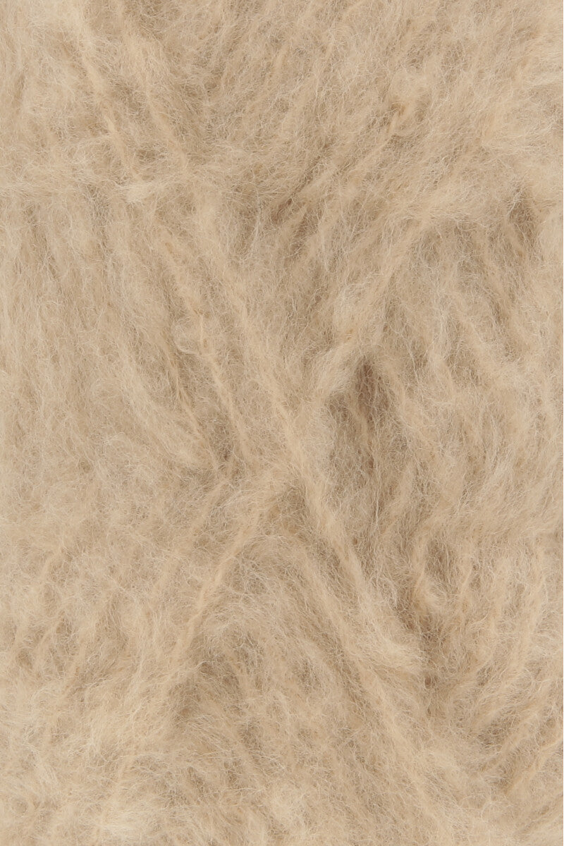 Lang Yarns Avalon – 50g / 82m – Camel (0039) – detail