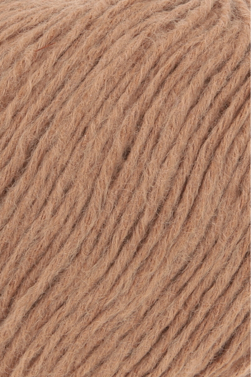 Lang Yarns Whisper – 50g / 125m – Nougat (0015) – detail