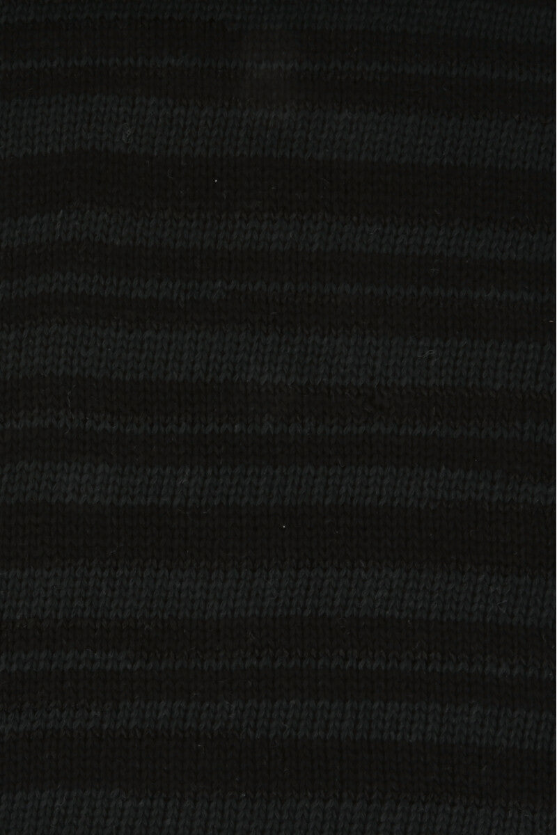 Lang Yarns Belle – 50g / 190m – Black (0004) – detail