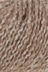 Lang Yarns Luma – 50g / 120m – Light Brown (0096) – detail