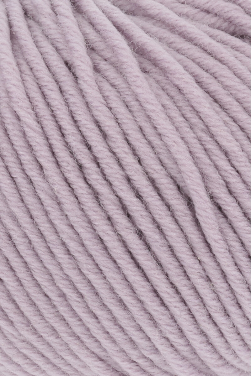 Lang Yarns Merino+ – 50g / 90m – Dark Rose (0119) – detail