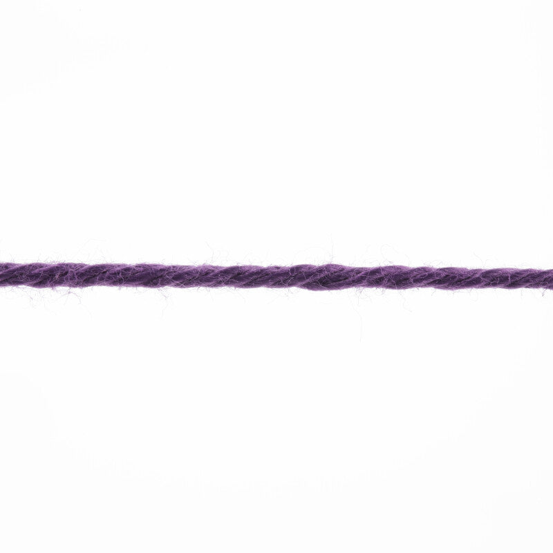 Lang Yarns Quattro – 50g / 120m – Purple (0080) – yarn texture