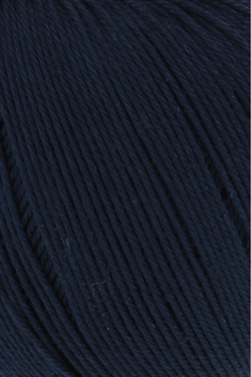 Lang Yarns Schulgarn 10/4 – 100% cotton yarn, 50g/160m – Blue Marine (0034) – detail