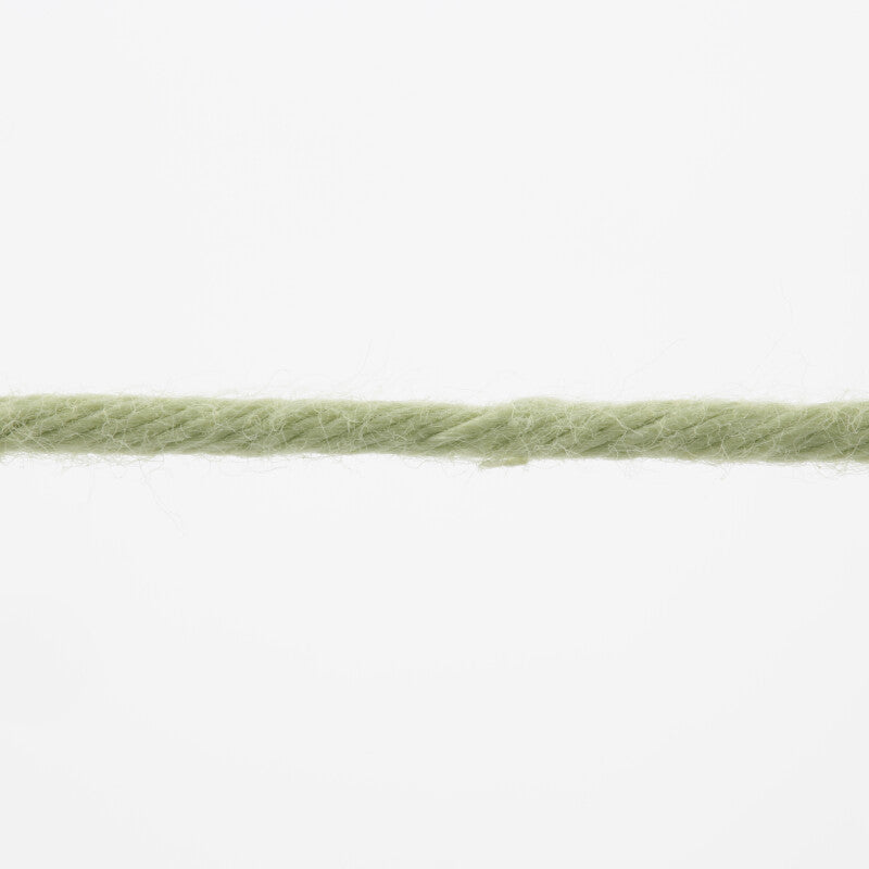 Lang Yarns Handarbeitsgarn – 50g / 84m – Lime (0116) – yarn texture