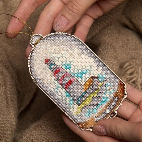 Crystal Art LIGHTHOUSE Kit featuring plastic canvas