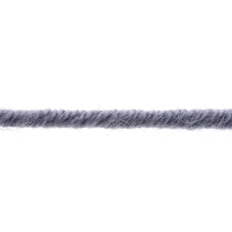 Lang Yarns Merino 70 – 50g / 70m – Periwinkle (0047) – yarn texture