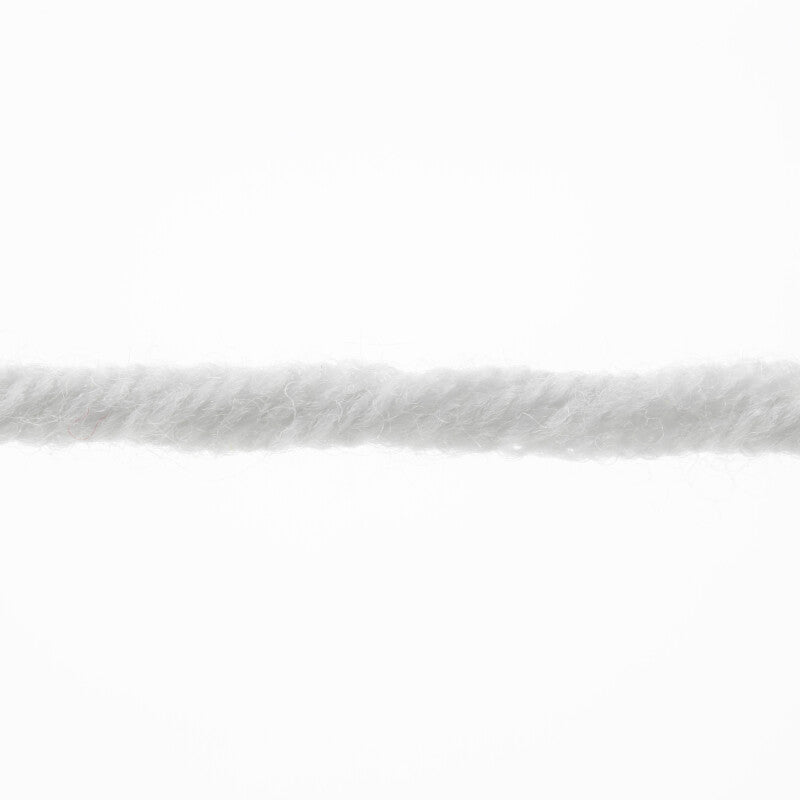 Lang Yarns Merino 70 – 50g / 70m – Light Grey (0123) – yarn texture