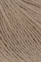 Lang Yarns Cashmere Lace – 25g / 165m – Camel (0239) – detail
