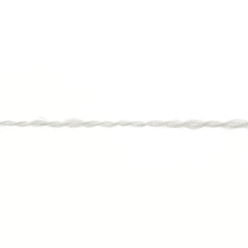 Lang Yarns Cashmere Extra Lace – 25g / 320m – Offwhite (0094) – yarn texture