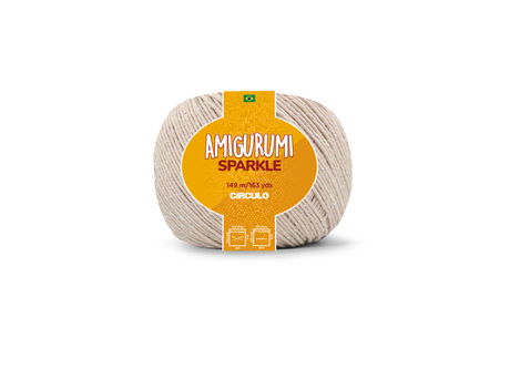Circulo Amigurumi Sparkle 149 m / 80 g: - Ball of yarn with 'Amigurumi Sparkle' label on a white background